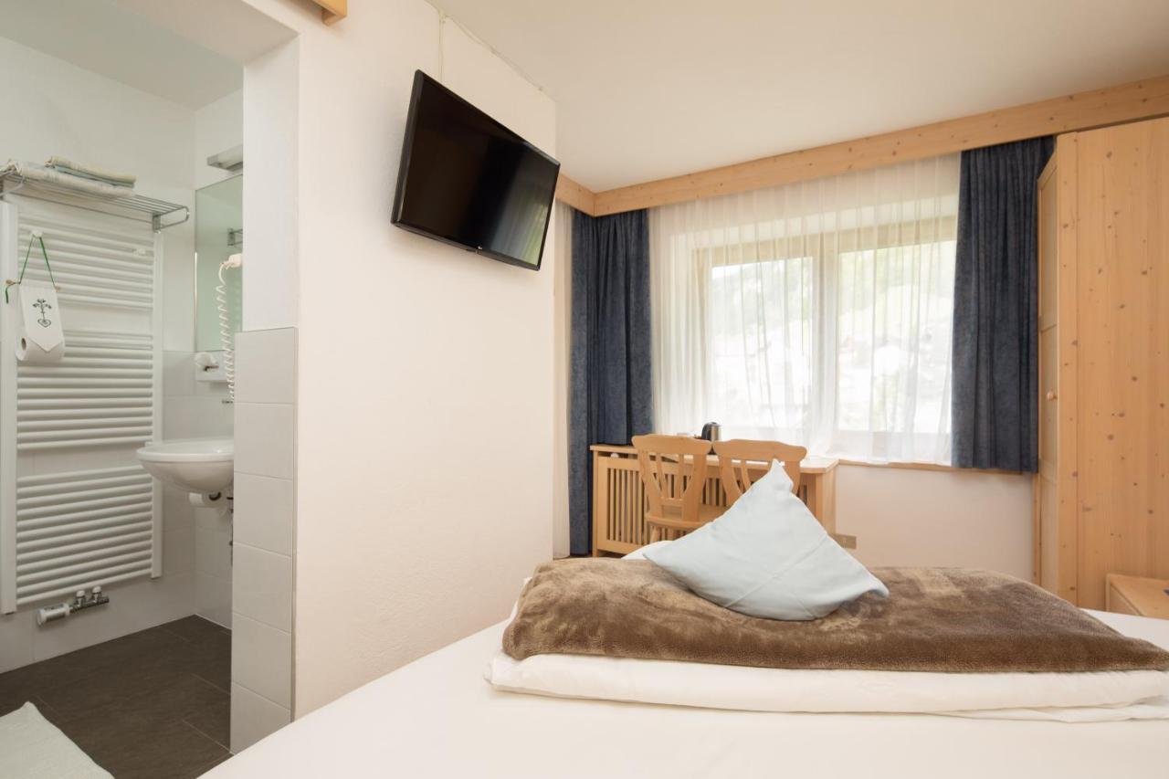 Declara B&B And Apartaments Colfosco Kültér fotó