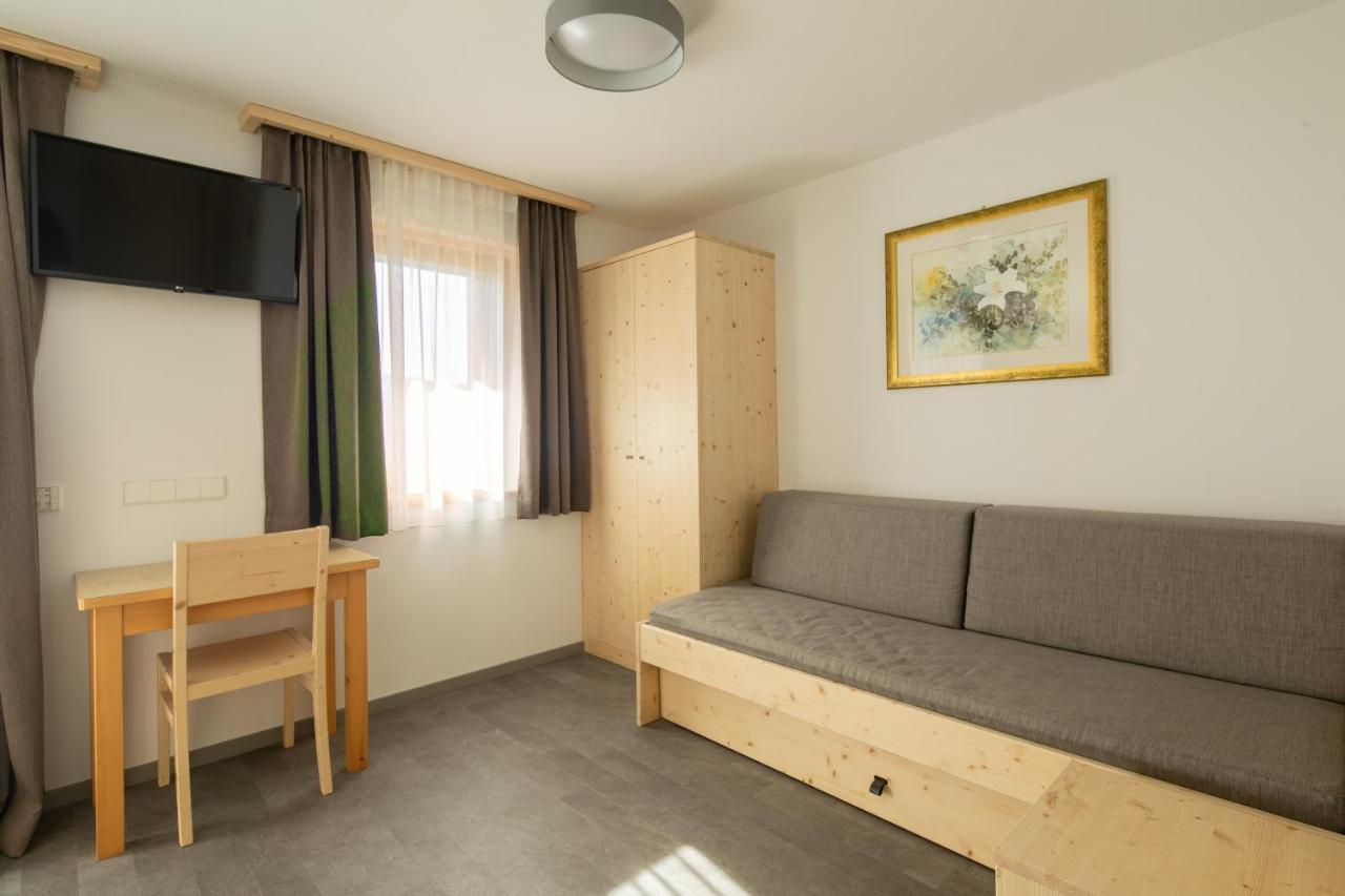 Declara B&B And Apartaments Colfosco Kültér fotó