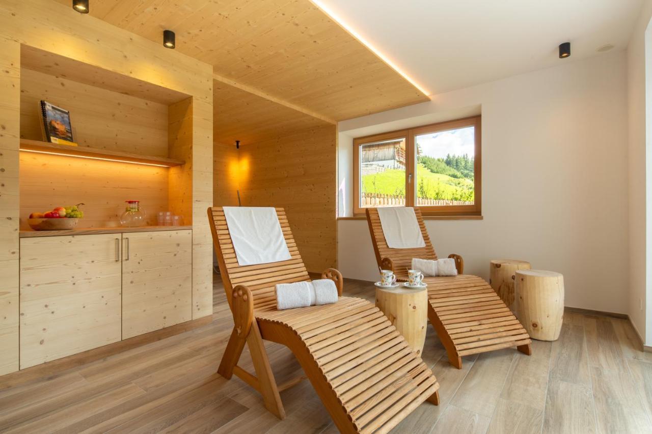Declara B&B And Apartaments Colfosco Kültér fotó