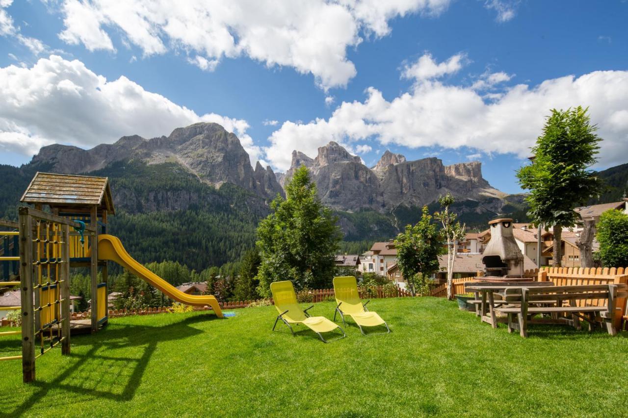 Declara B&B And Apartaments Colfosco Kültér fotó