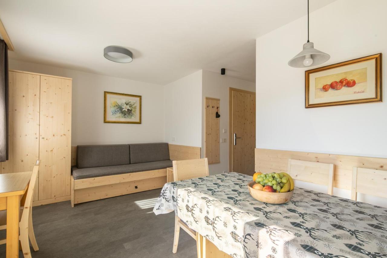 Declara B&B And Apartaments Colfosco Kültér fotó